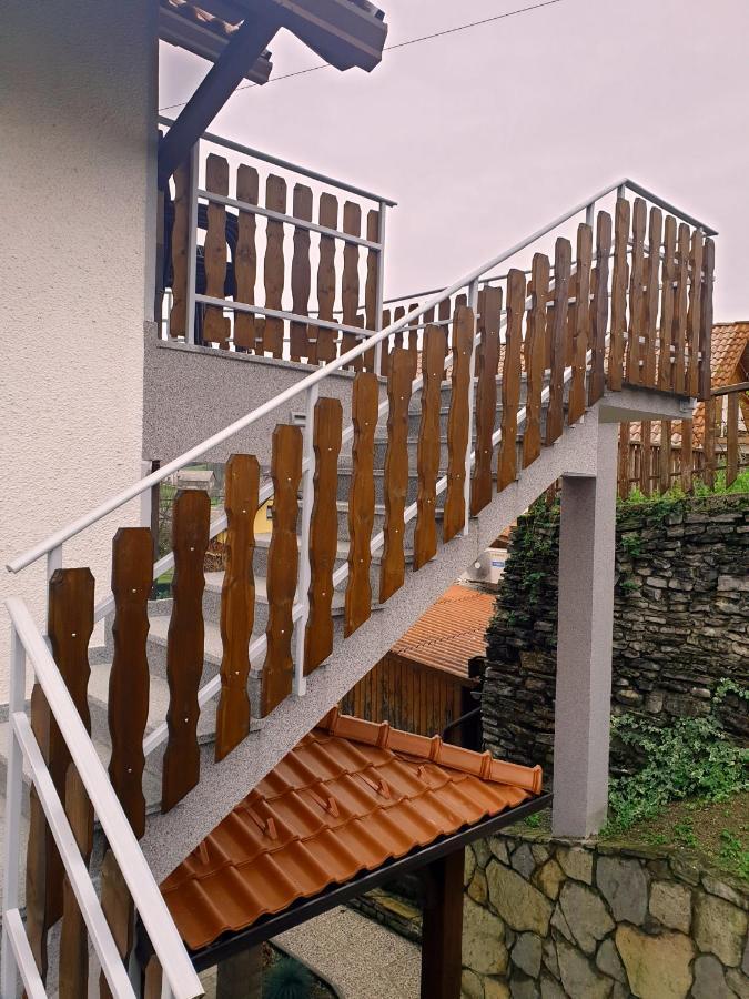 Apartment Pri Damijanu Ponikve 외부 사진